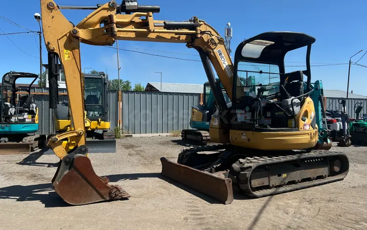 Caterpillar  050S 5ти тоник без кабины стрела РОБОТ 2014 года за 14 300 000 тг. в Алматы