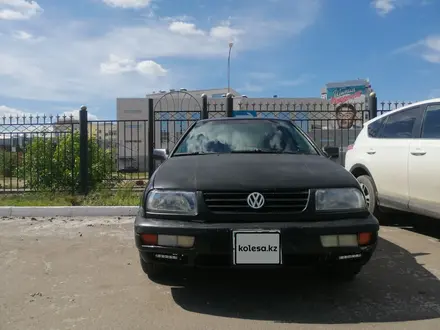 Volkswagen Vento 1992 года за 1 400 000 тг. в Астана – фото 7