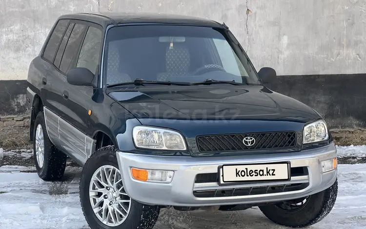 Toyota RAV4 1998 годаfor3 500 000 тг. в Алматы