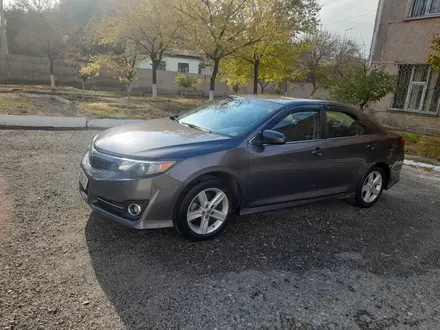 Toyota Camry 2014 года за 5 500 000 тг. в Тараз