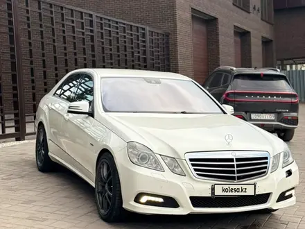 Mercedes-Benz E-Class, 2010