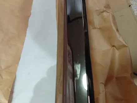 Молдинг накладка решетки нижняя F SPORT 53122-76080 за 105 000 тг. в Шымкент – фото 6