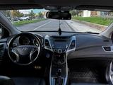 Hyundai Elantra 2015 года за 6 300 000 тг. в Туркестан – фото 2