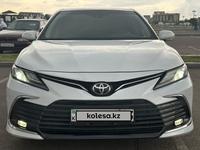 Toyota Camry 2021 года за 12 700 000 тг. в Астана
