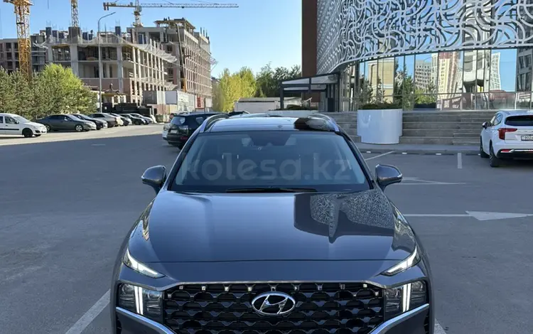 Hyundai Santa Fe 2023 года за 18 900 000 тг. в Астана