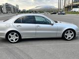 Mercedes-Benz E 320 2004 годаfor6 400 000 тг. в Астана – фото 2