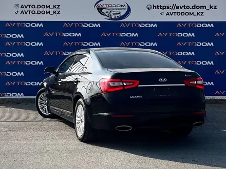 Kia Cadenza 2015 года за 8 900 000 тг. в Актау – фото 9