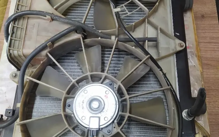 Основной радиатор на Lexus GS300 объём 3.0 за 50 000 тг. в Астана
