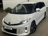 Toyota Estima 2015 года за 5 700 000 тг. в Актобе