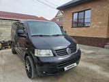 Volkswagen Multivan 2006 годаүшін8 700 000 тг. в Шымкент