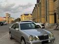 Mercedes-Benz E 320 2001 годаfor4 500 000 тг. в Актау