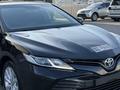 Toyota Camry 2018 года за 10 500 000 тг. в Актау – фото 3