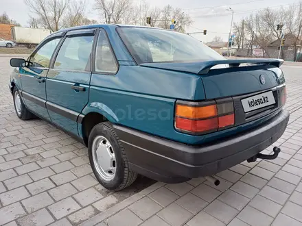 Volkswagen Passat 1992 года за 1 600 000 тг. в Караганда – фото 7