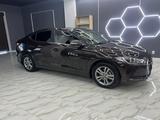 Hyundai Elantra 2018 годаүшін8 000 000 тг. в Костанай – фото 2