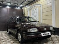 Volkswagen Passat 1993 годаfor2 000 000 тг. в Шымкент