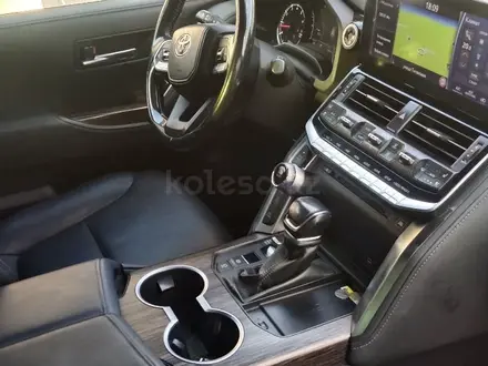 Toyota Land Cruiser 2021 года за 45 000 000 тг. в Усть-Каменогорск – фото 6