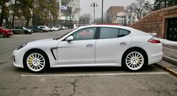 Porsche Panamera 2013 года за 28 000 000 тг. в Алматы – фото 5