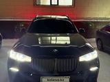 BMW X7 2021 года за 42 000 000 тг. в Алматы – фото 3