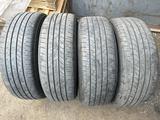 235/55/20 Bridgestone. Летний комплект шин за 70 000 тг. в Алматы