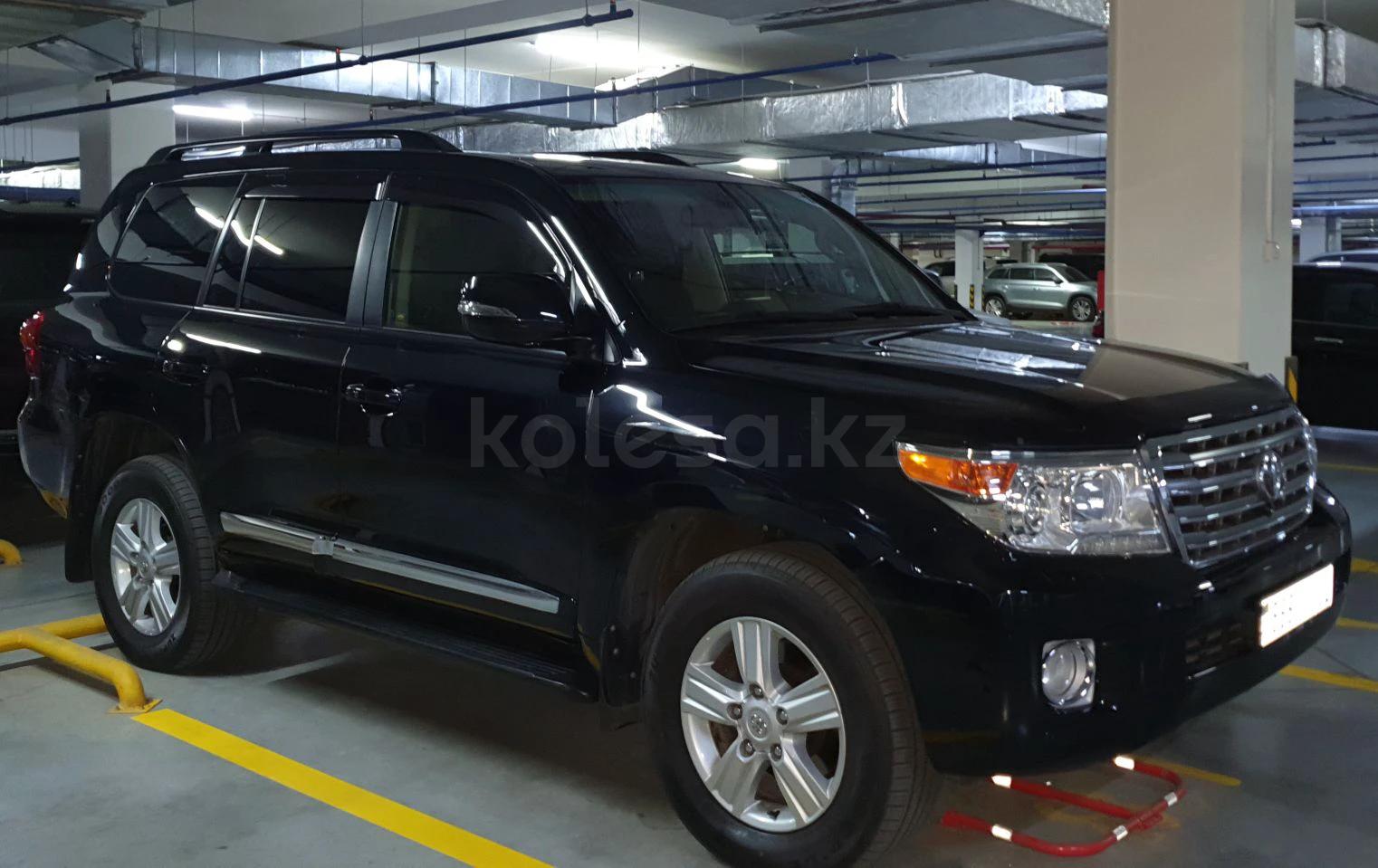 Toyota Land Cruiser 2013 г.