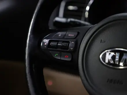 Kia Carnival 2016 года за 13 100 000 тг. в Шымкент – фото 18