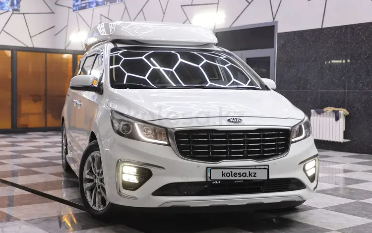 Kia Carnival 2016 года за 13 100 000 тг. в Шымкент