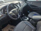 Hyundai Santa Fe 2018 года за 8 500 000 тг. в Атырау – фото 4