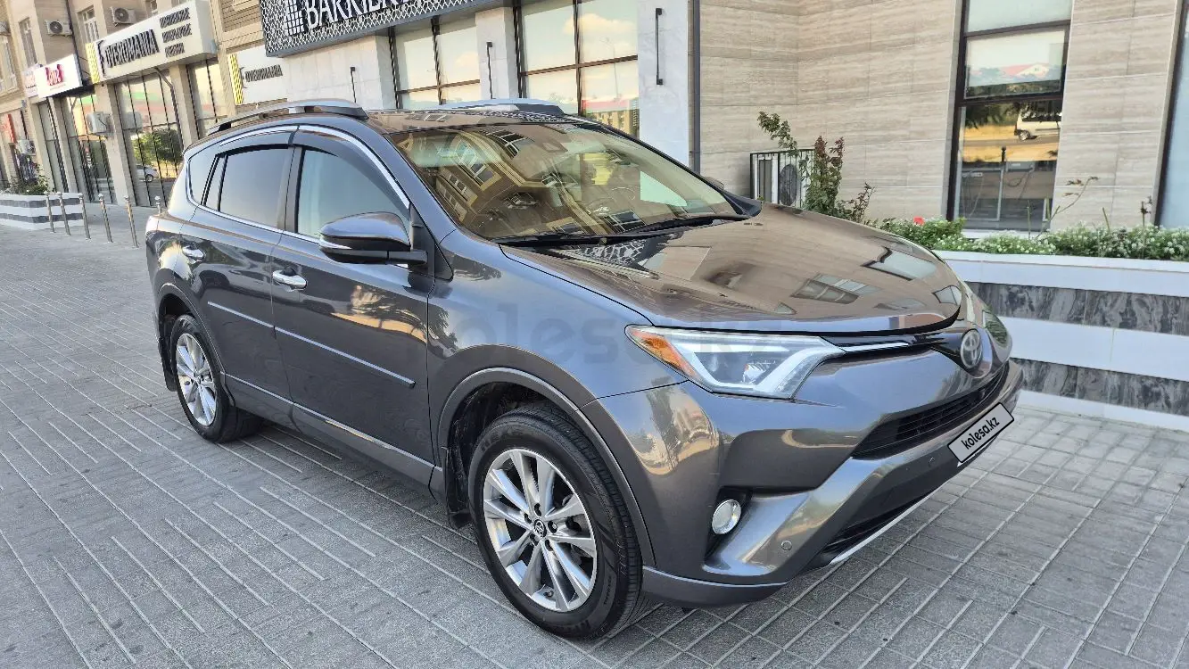 Toyota RAV4, 2016