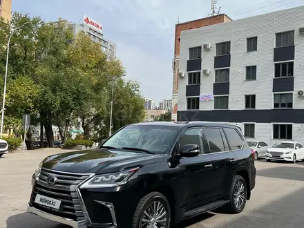 Lexus LX 570 2017 года за 41 000 000 тг. в Алматы – фото 2