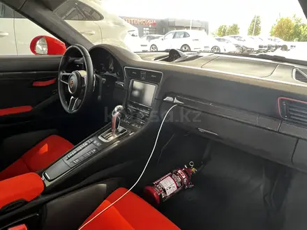 Porsche 911 2016 года за 98 000 000 тг. в Алматы – фото 6