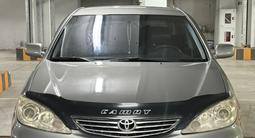 Toyota Camry 2004 годаfor6 800 000 тг. в Алматы – фото 3