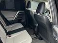 Toyota RAV4 2017 года за 12 000 000 тг. в Атырау – фото 5