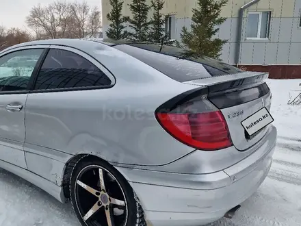 Mercedes-Benz C 230 2001 года за 2 500 000 тг. в Караганда – фото 10