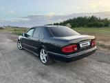 Mercedes-Benz E 230 1996 года за 2 000 000 тг. в Караганда – фото 4