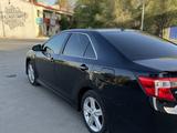 Toyota Camry 2012 года за 7 900 000 тг. в Атырау – фото 3