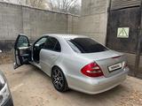 Mercedes-Benz E 320 2004 года за 5 000 000 тг. в Алматы – фото 4