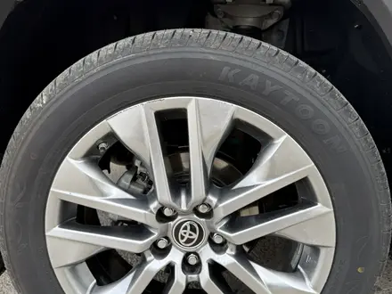 Toyota RAV4 2021 года за 15 350 000 тг. в Актобе – фото 13