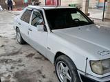 Mercedes-Benz E 230 1992 года за 1 400 000 тг. в Кызылорда – фото 2