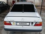 Mercedes-Benz E 230 1992 года за 1 400 000 тг. в Кызылорда – фото 4