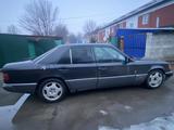 Mercedes-Benz E 220 1993 года за 950 000 тг. в Алматы – фото 3