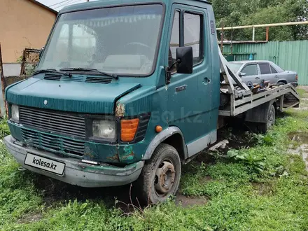 Mercedes-Benz  410D 1993 года за 3 500 000 тг. в Алматы – фото 29