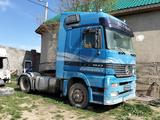 Mercedes-Benz  Actros 1999 года за 4 000 000 тг. в Алматы – фото 2