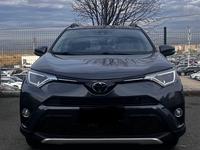 Toyota RAV4 2017 годаүшін9 500 000 тг. в Актау
