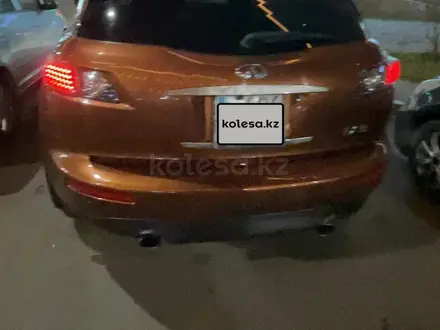 Infiniti FX35 2005 года за 3 000 000 тг. в Караганда – фото 4