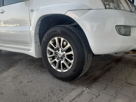 Toyota Land Cruiser Prado 2007 года за 14 800 000 тг. в Алматы – фото 3