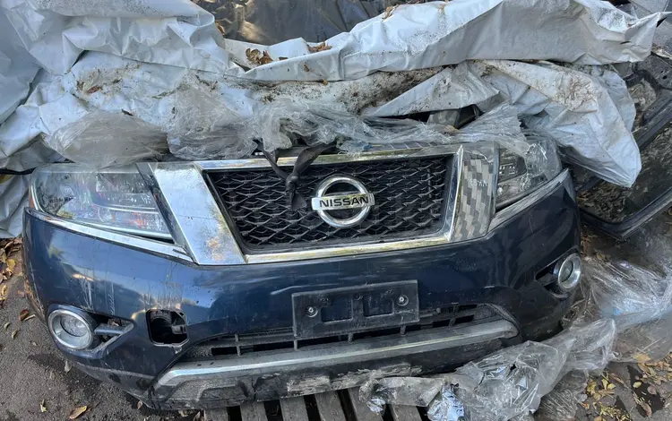 Телевизор кузовной ниссан патфайндер R52 за 20 000 тг. в Алматы