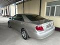 Toyota Camry 2004 года за 6 000 000 тг. в Жетысай – фото 3