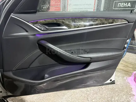 BMW 530 2018 года за 14 500 000 тг. в Астана – фото 9