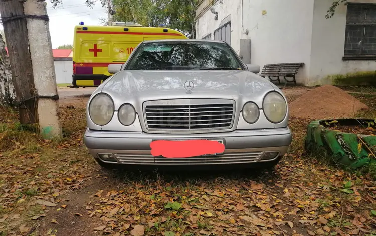 Mercedes-Benz E 230 1996 годаfor2 900 000 тг. в Макинск