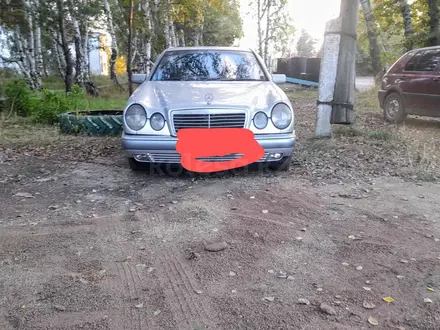 Mercedes-Benz E 230 1996 года за 2 900 000 тг. в Макинск – фото 4